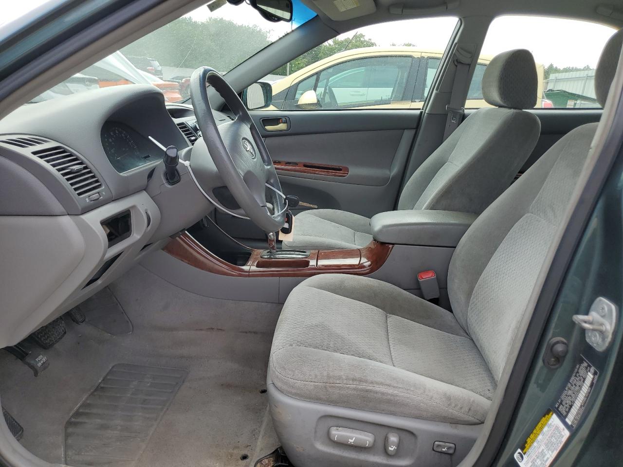 2004 Toyota Camry Le VIN: 4T1BE32K84U311356 Lot: 65962024