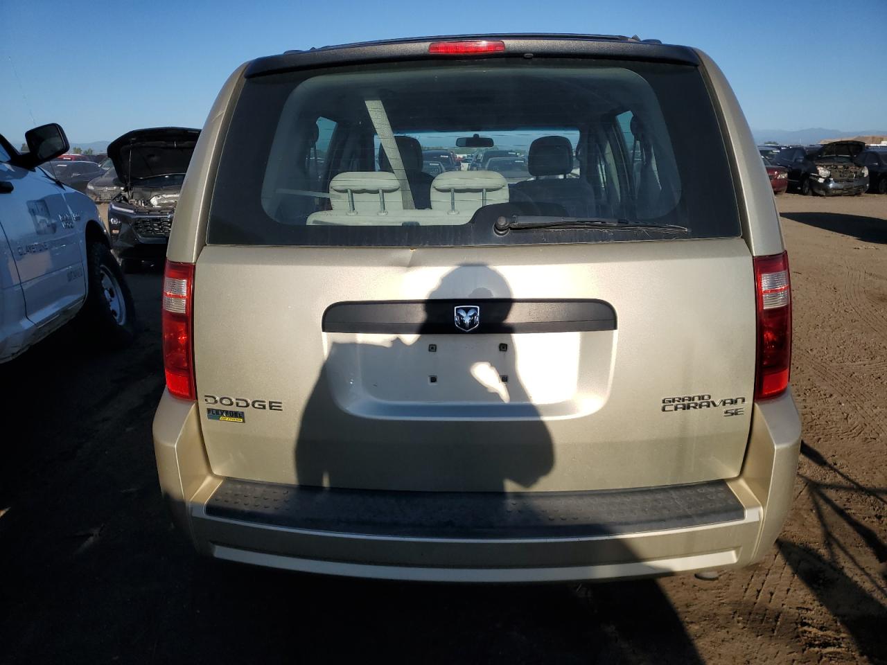 2010 Dodge Grand Caravan Se VIN: 2D4RN4DEXAR265573 Lot: 69330414