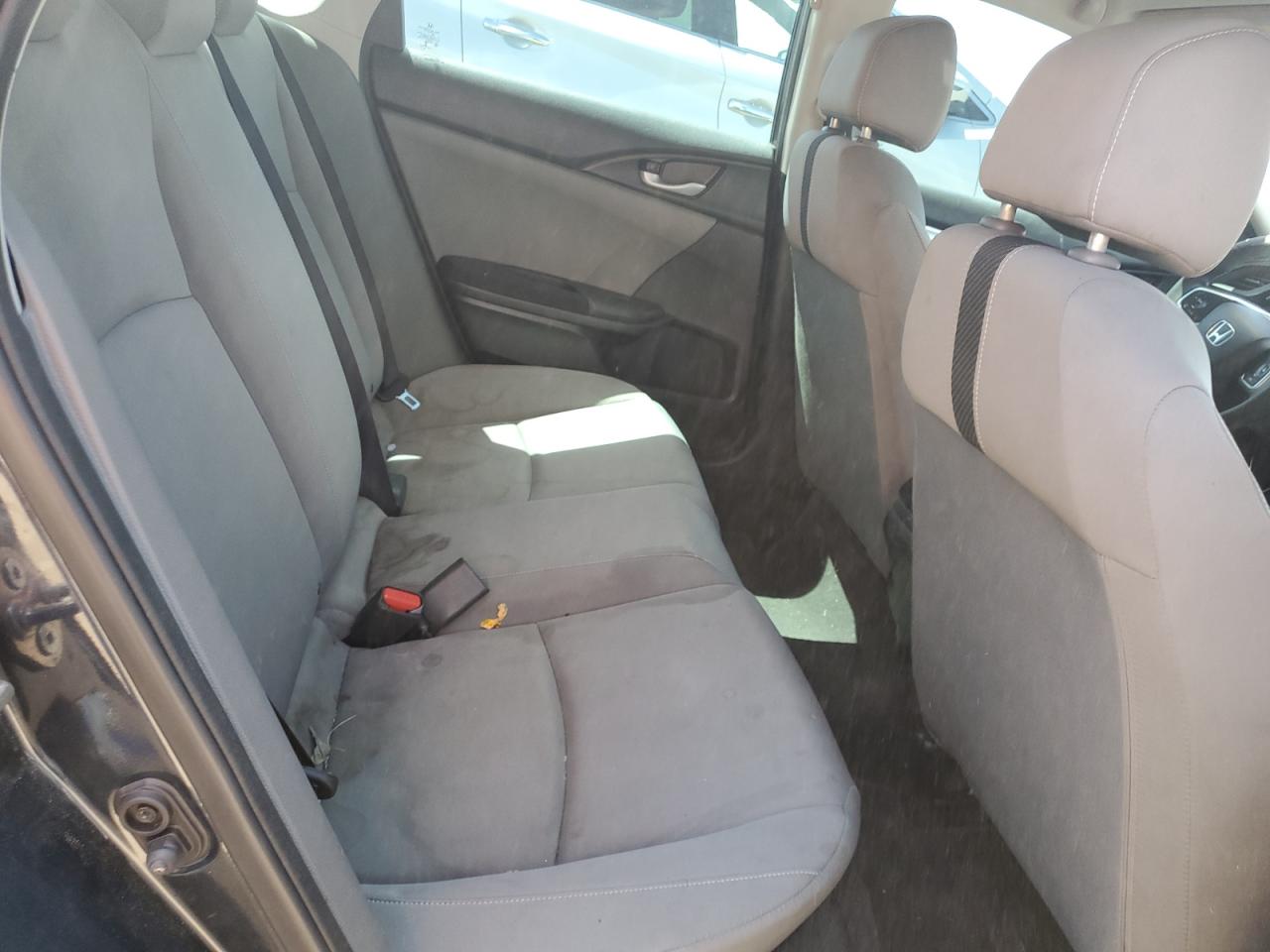 19XFC2F56GE082849 2016 Honda Civic Lx