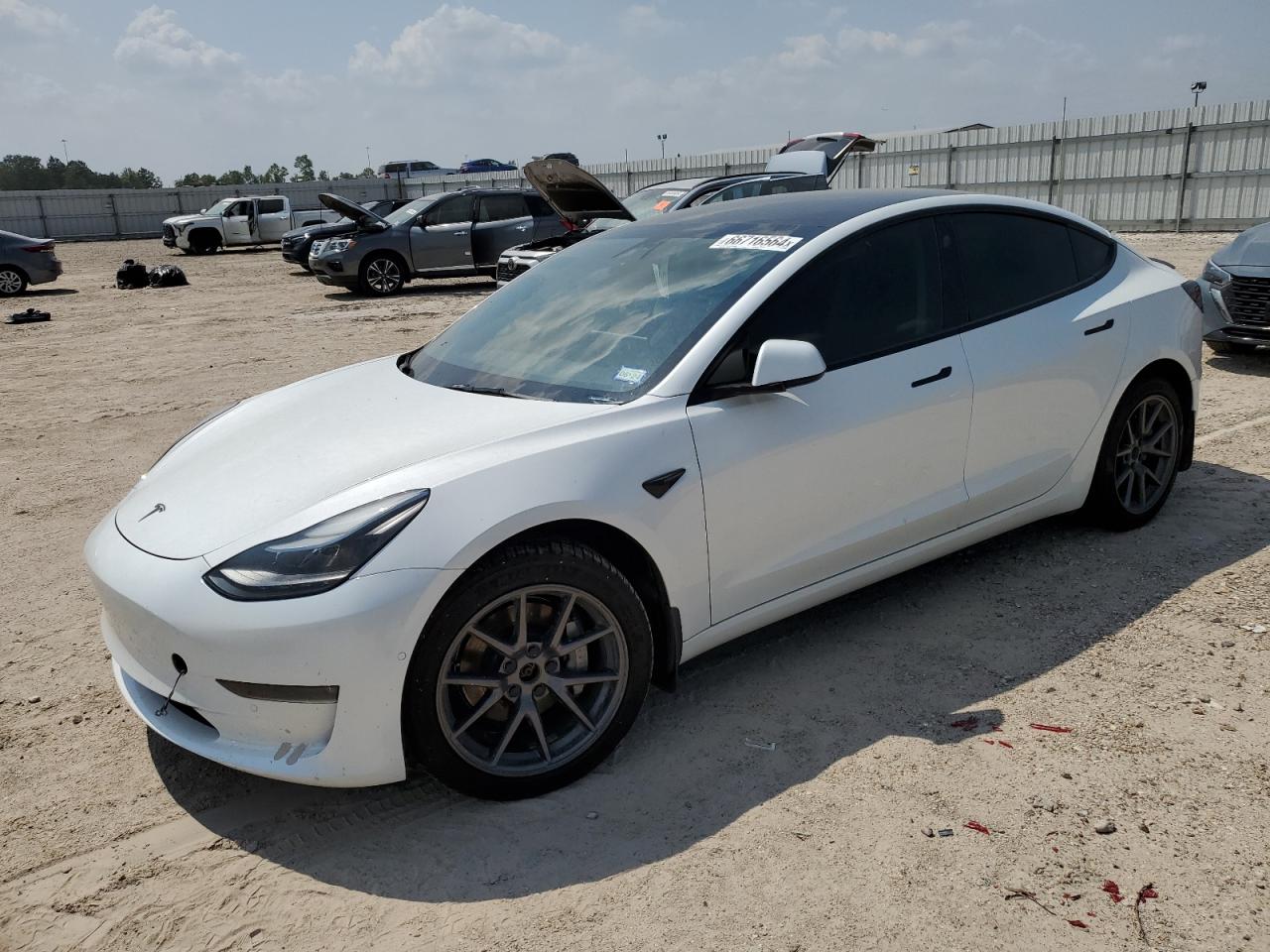 5YJ3E1EB4NF240062 2022 TESLA MODEL 3 - Image 1