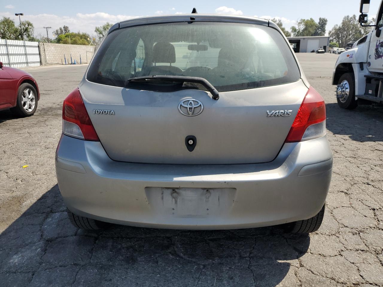 2009 Toyota Yaris VIN: JTDJT903X95246760 Lot: 69427244