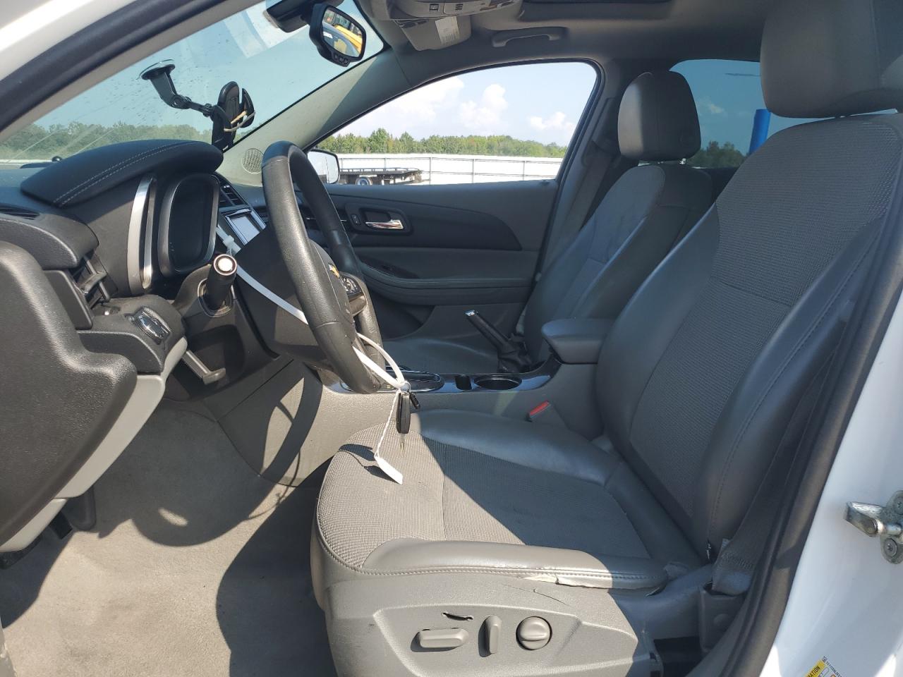 2015 Chevrolet Malibu - Image 7