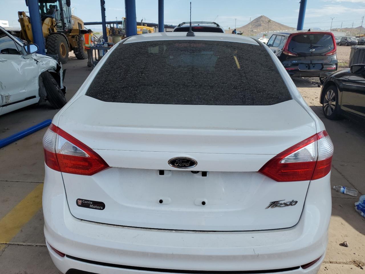 2018 Ford Fiesta S VIN: 3FADP4AJ0JM109011 Lot: 65273654