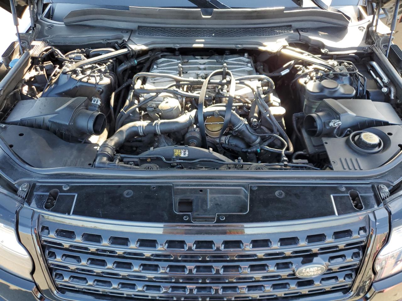 2017 Land Rover Range Rover Supercharged VIN: SALGS2FE9HA321038 Lot: 65495494