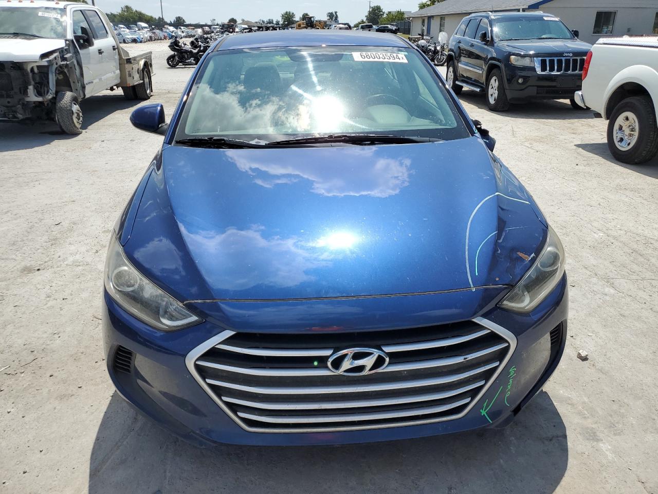 2017 Hyundai Elantra - Image 5