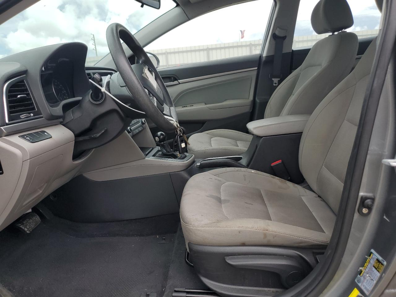 2017 Hyundai Elantra Se VIN: KMHD84LF1HU211547 Lot: 67449684