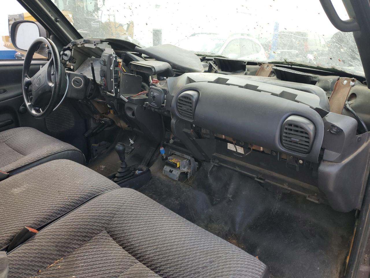 1998 Dodge Ram 1500 VIN: 3B7HF16Y0WM240630 Lot: 66705544