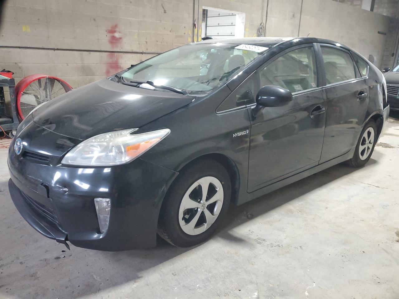 VIN JTDKN3DU7D5575181 2013 TOYOTA PRIUS no.1