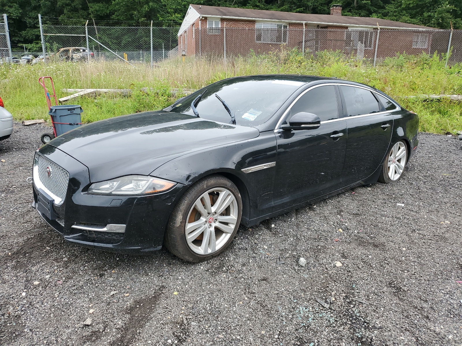 2016 Jaguar Xjl Portfolio vin: SAJWJ2GD1G8W02950