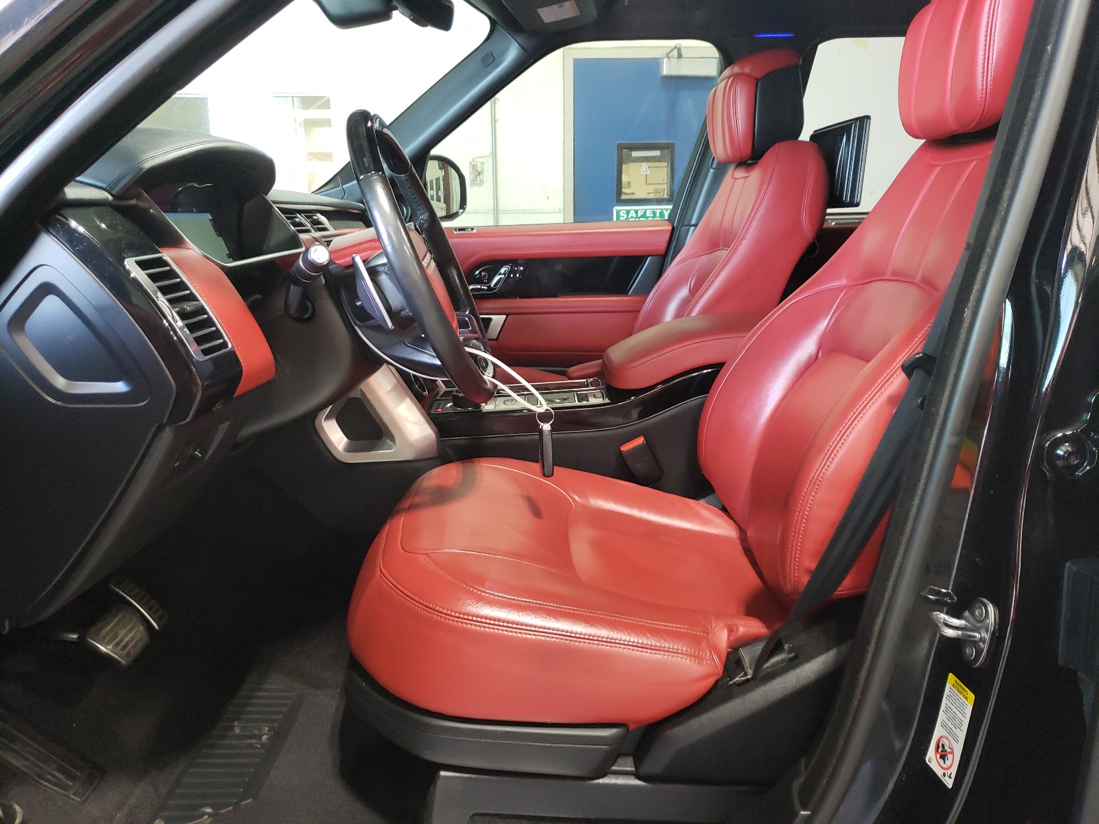 SALGS2SEXLA587909 2020 Land Rover Range Rover P525 Hse