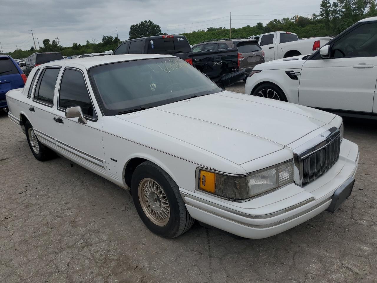 1992 Lincoln Town Car - Image 4