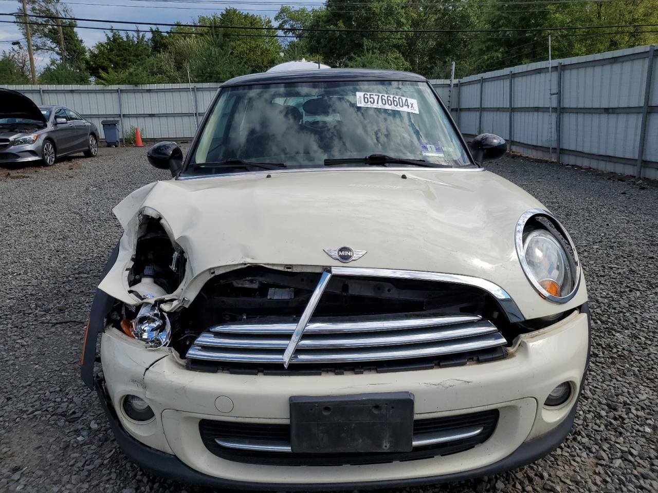 2012 MINI Cooper - Image 5