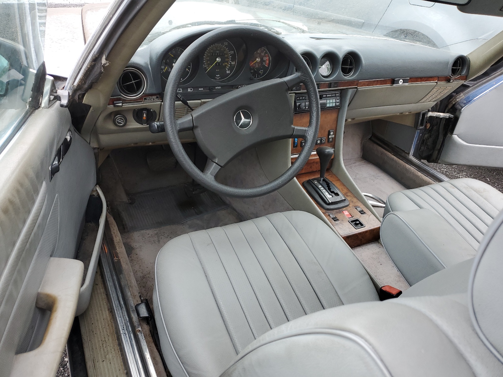 WDBBA45C7FA026581 1985 Mercedes-Benz 380 Sl
