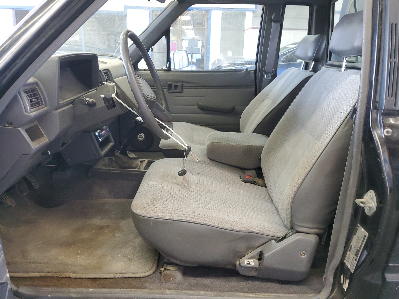 JT4RN70D6J0057972 1988 Toyota Pickup Xtracab Rn70 Dlx