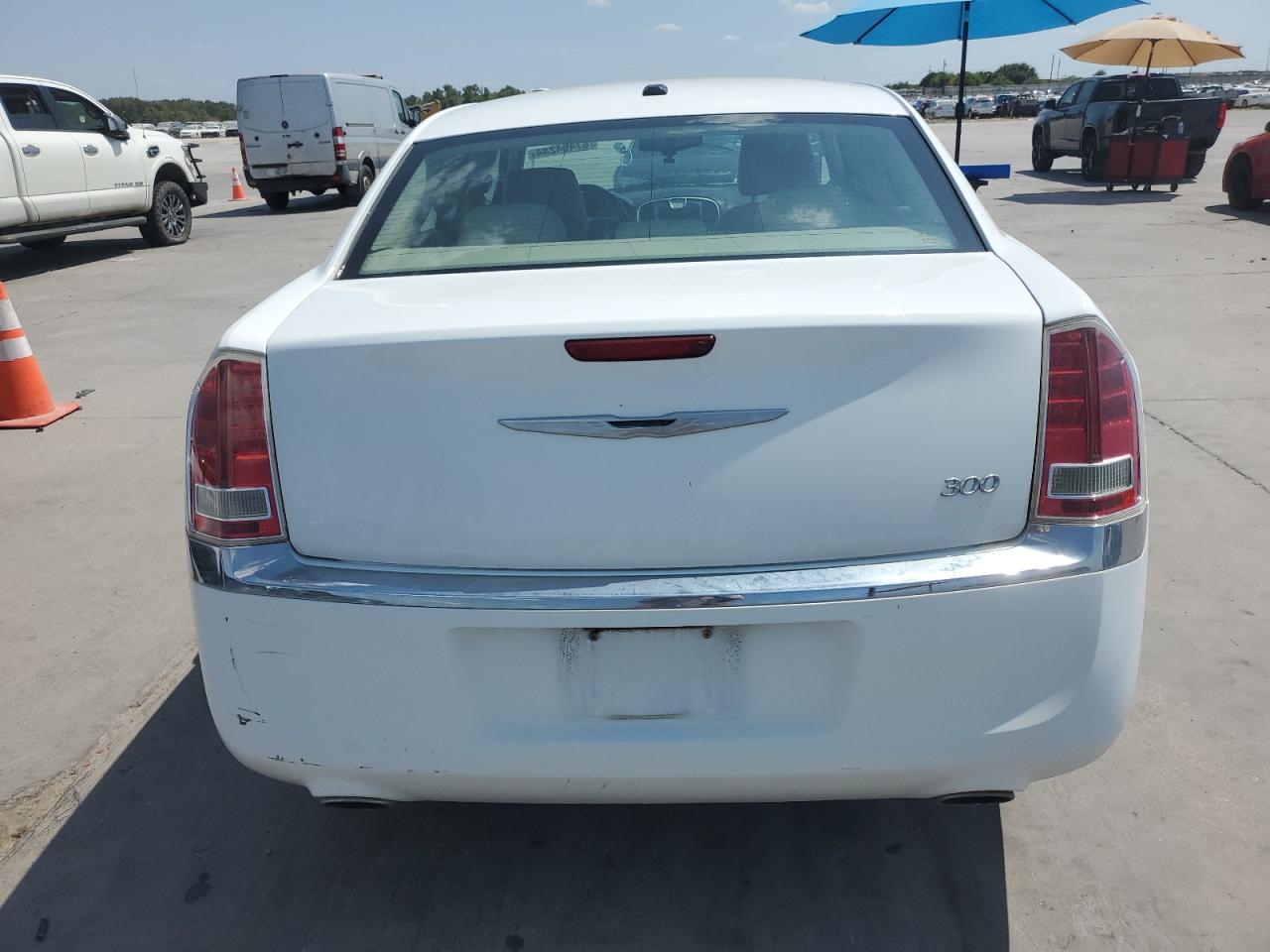 2013 Chrysler 300 VIN: 2C3CCAAG2DH551669 Lot: 67454244