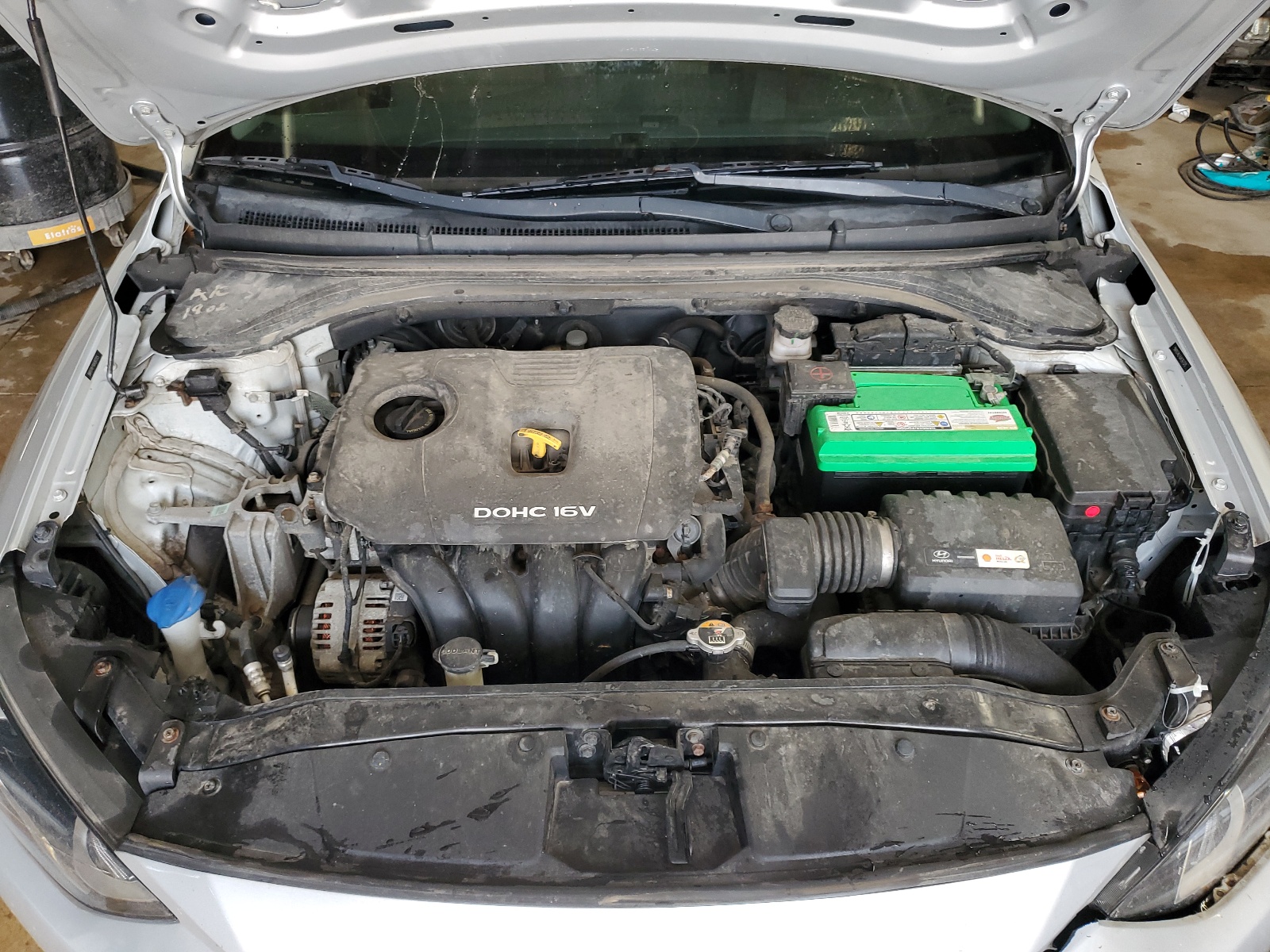 5NPD74LF8JH267315 2018 Hyundai Elantra Se