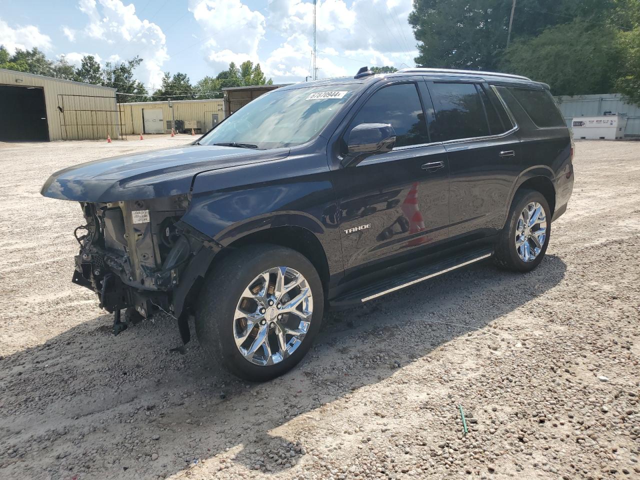 1GNSKNKD9NR332173 2022 CHEVROLET TAHOE - Image 1