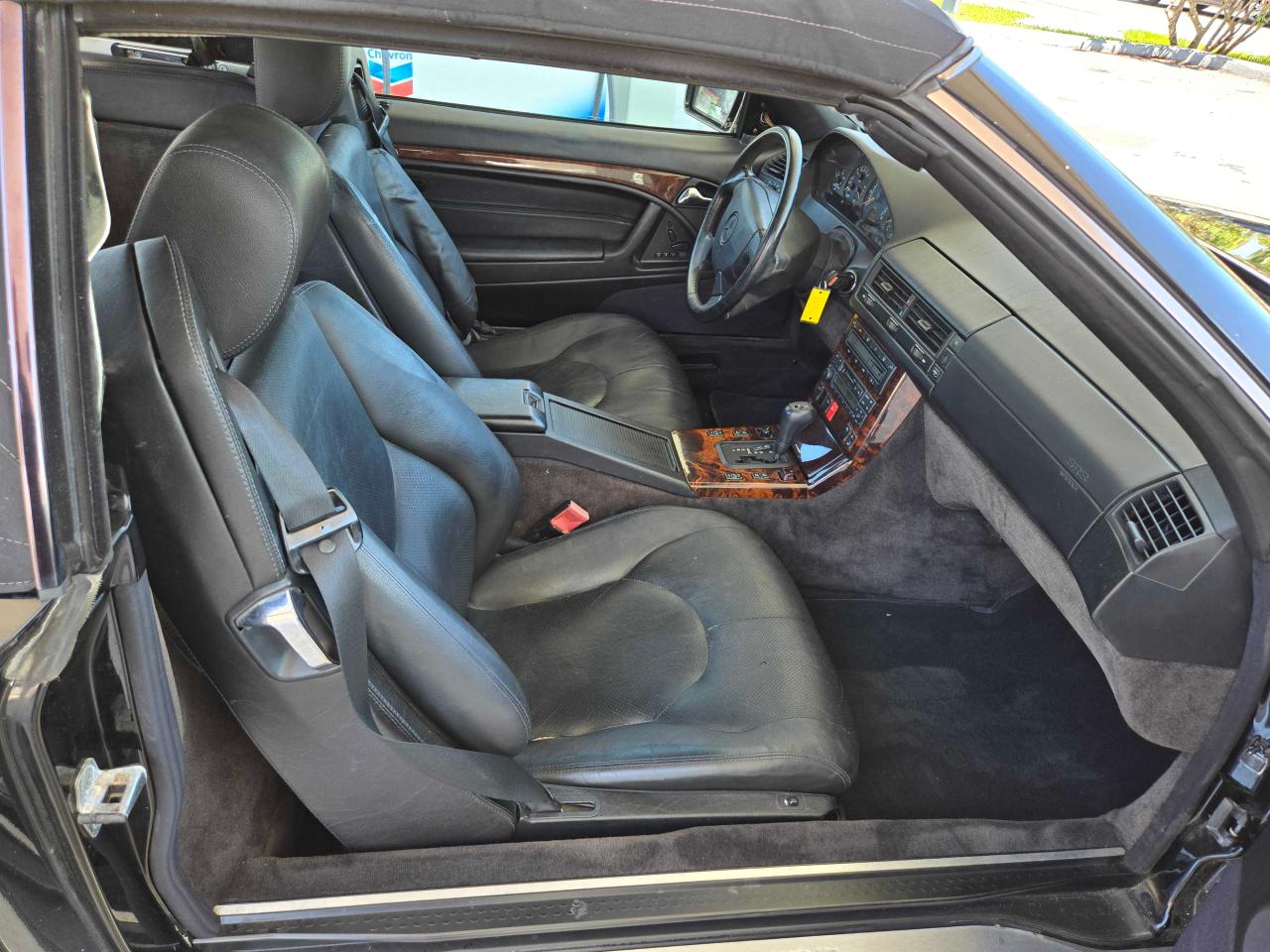 1998 Mercedes-Benz Sl 500 VIN: WDBFA67F1WF170733 Lot: 66393574