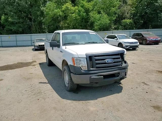 2011 Ford F150 Super Cab VIN: 1FTEX1EM2BFC96111 Lot: 66528524