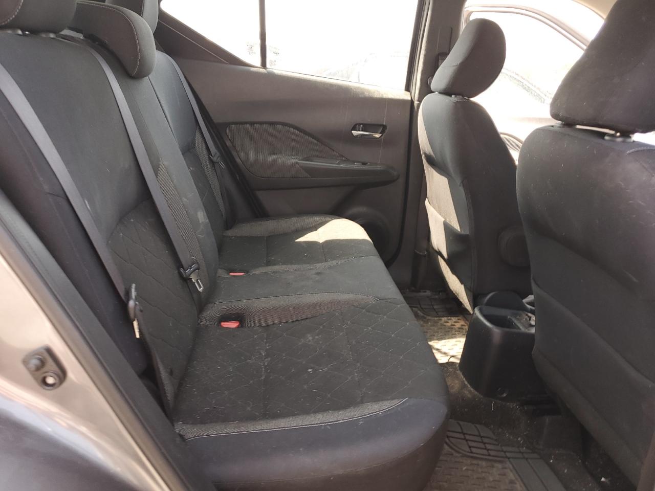 2018 Nissan Kicks S VIN: 3N1CP5CU5JL541072 Lot: 68932424