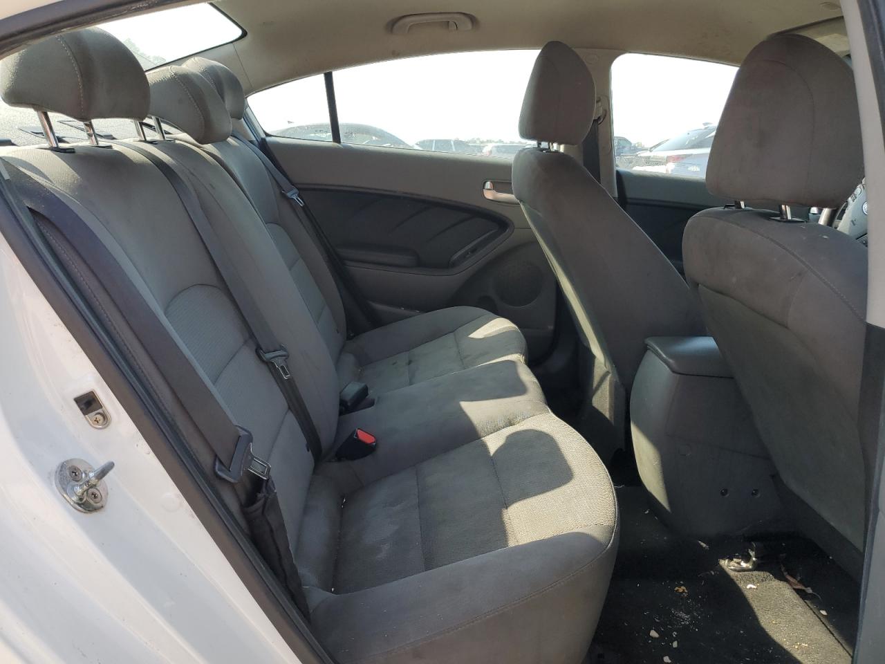 2018 Kia Forte Lx VIN: 3KPFK4A76JE234384 Lot: 69835904