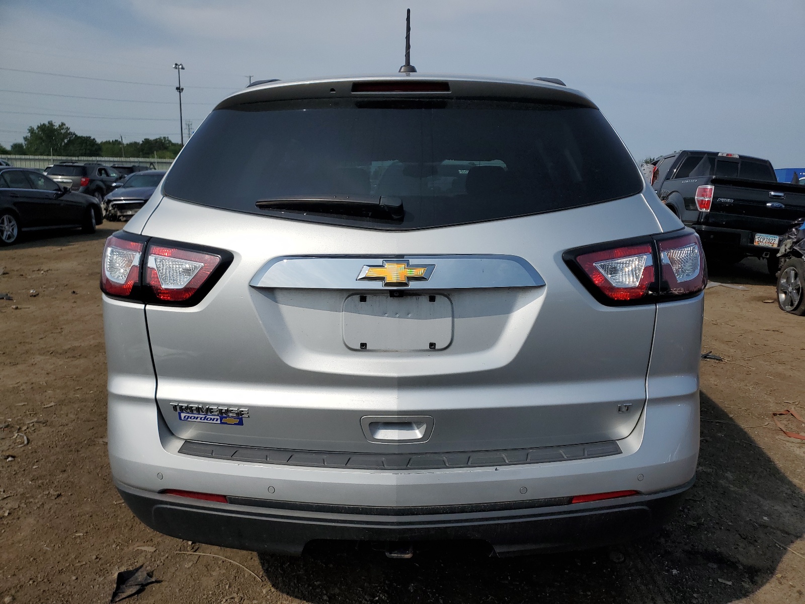 1GNKRGKD4HJ209052 2017 Chevrolet Traverse Lt