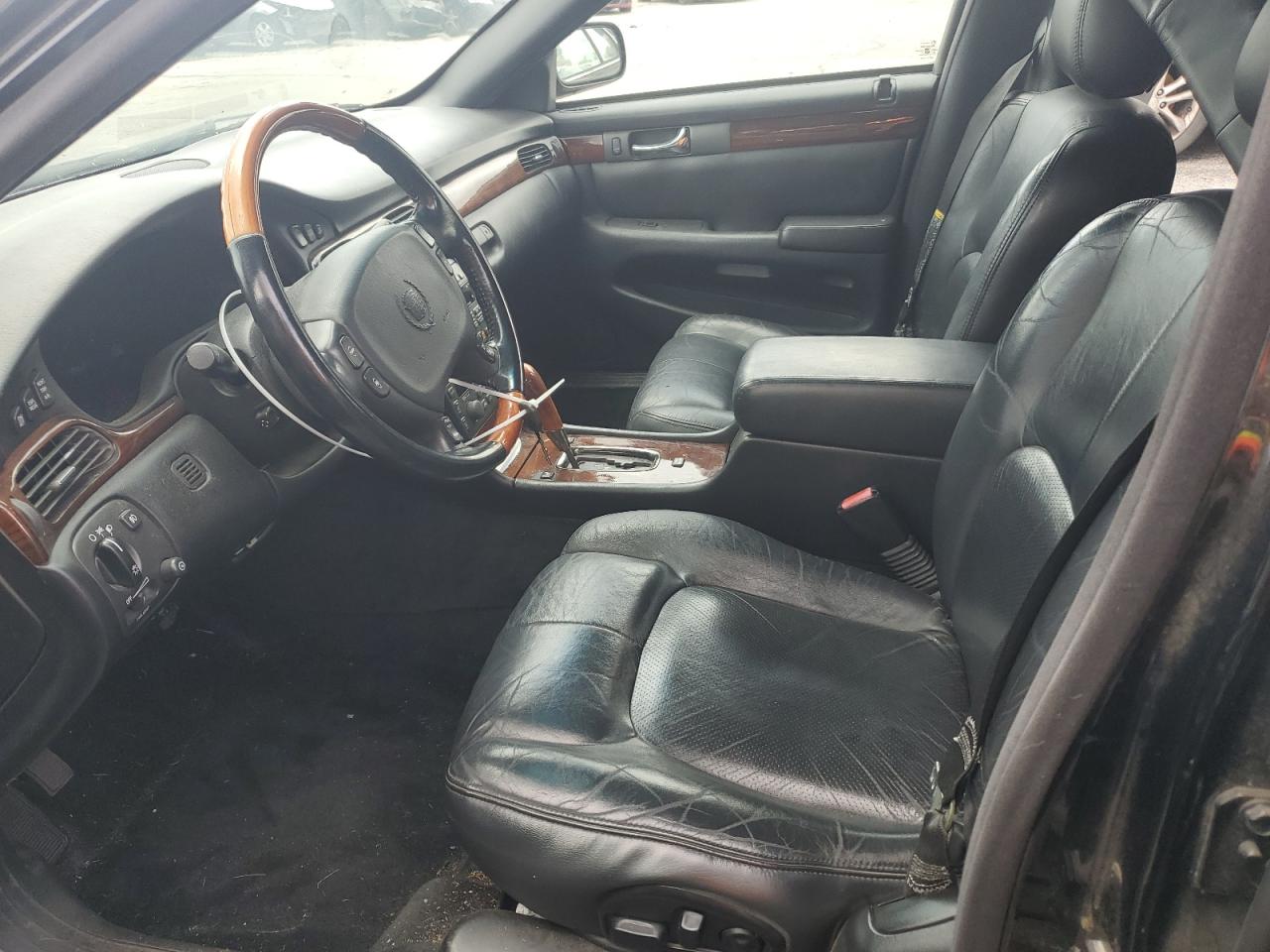2001 Cadillac De Ville - Image 7