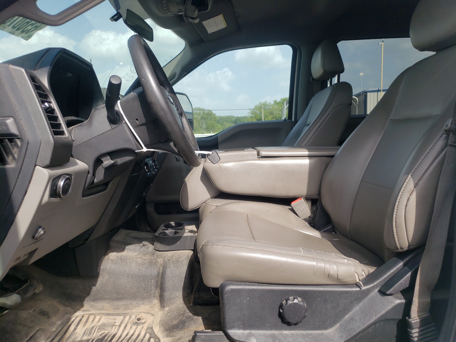 2018 Ford F250 Super Duty vin: 1FT7W2BT0JEC62346