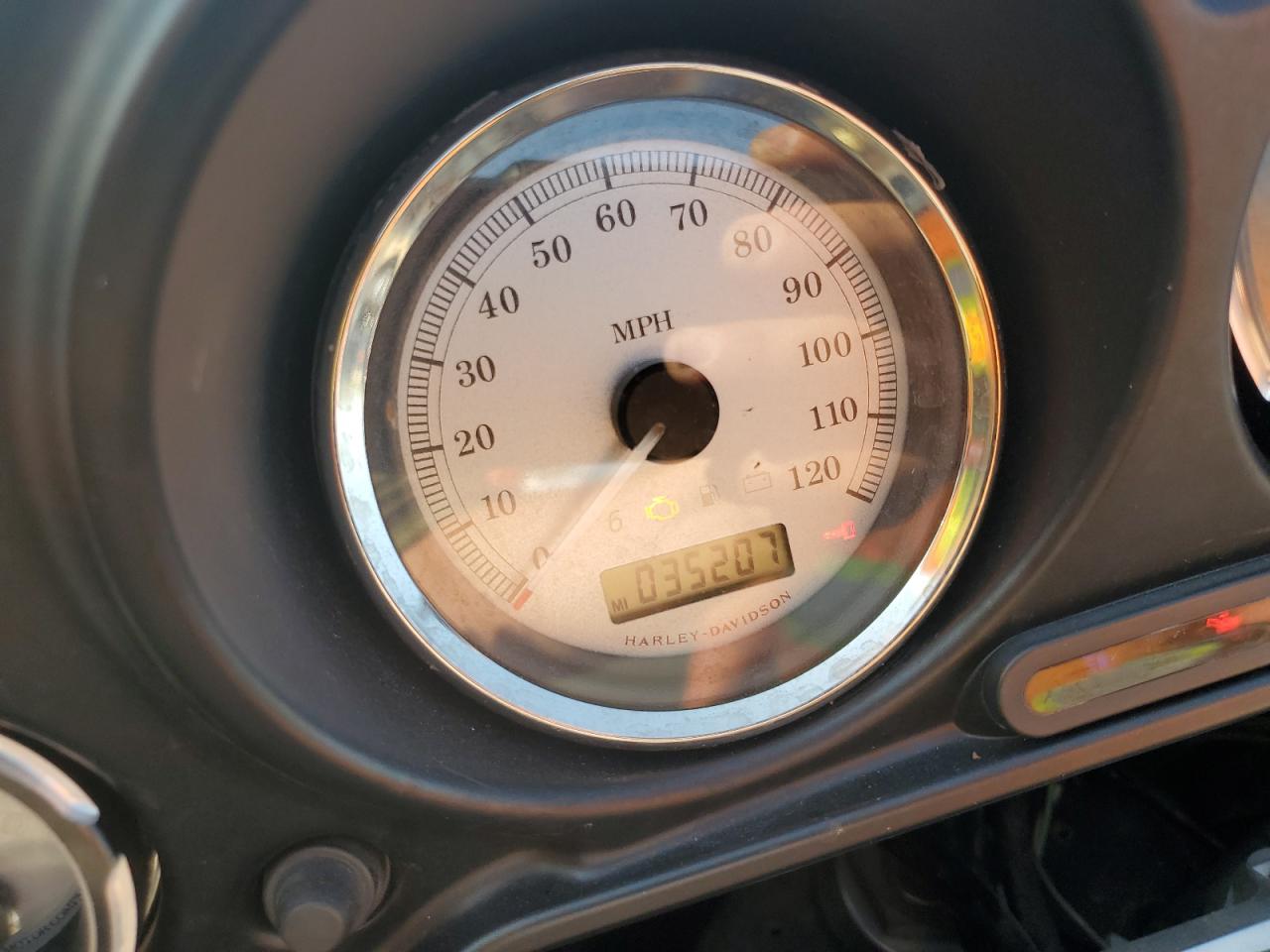 2013 Harley-Davidson Flhx Street Glide VIN: 1HD1KBM19DB683628 Lot: 68389524