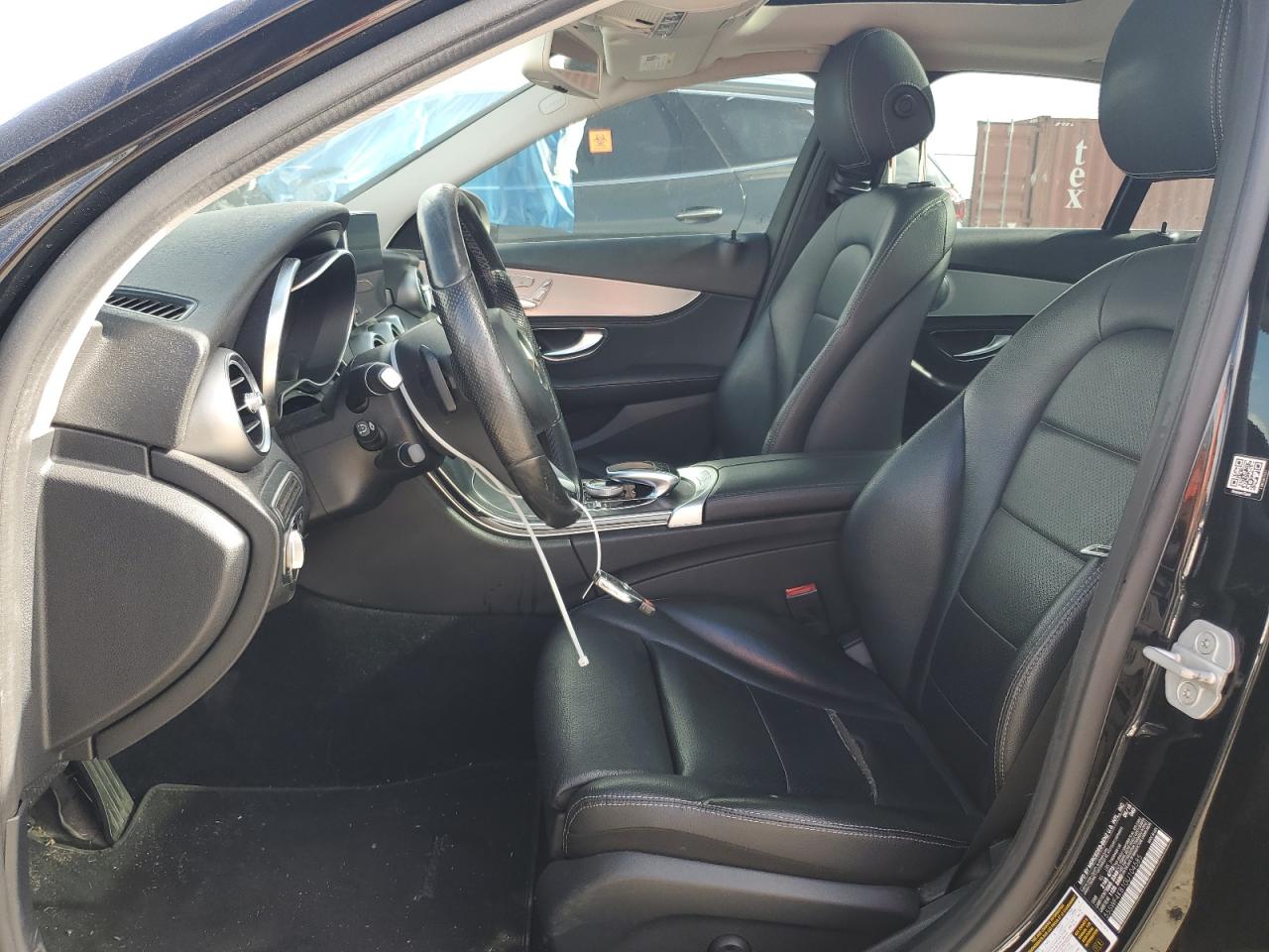 2016 Mercedes-Benz C 300 4Matic VIN: 55SWF4KB1GU104585 Lot: 65565844