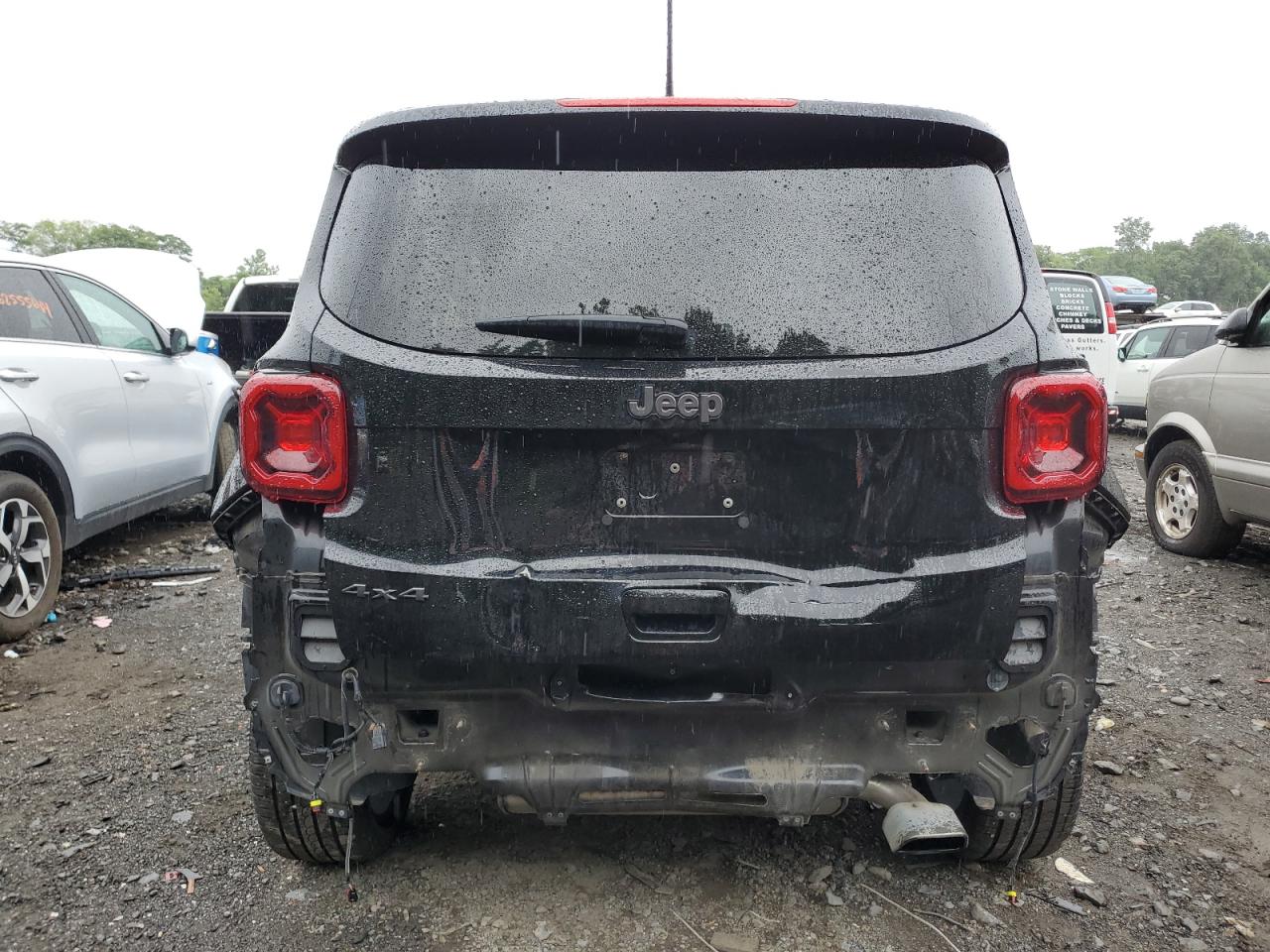 ZACNJBB1XLPL80870 2020 Jeep Renegade Latitude