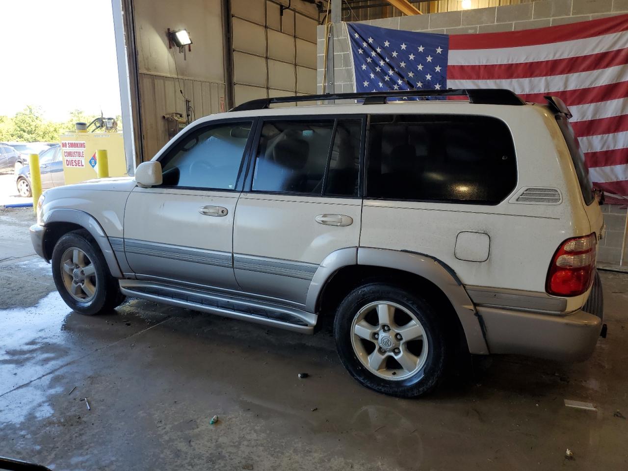 2004 Toyota Land Cruiser VIN: JTEHT05J342064129 Lot: 65482754