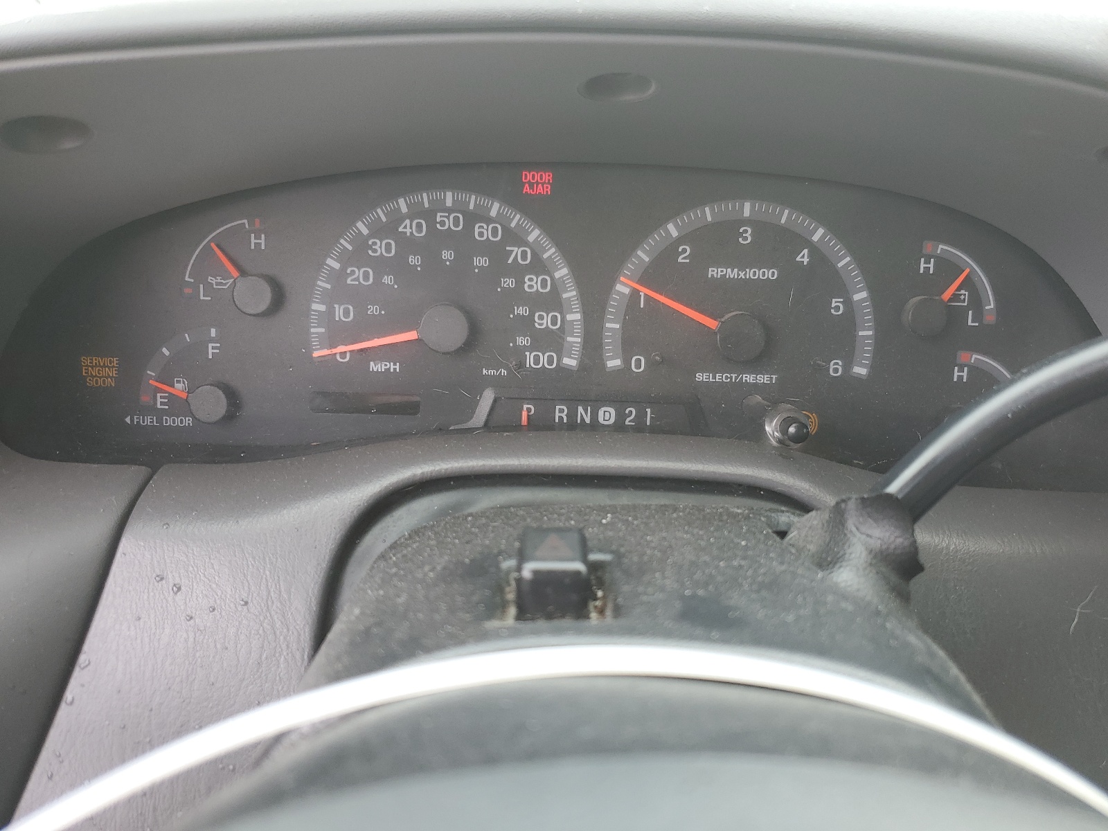 1FTRF18L5XKA84843 1999 Ford F150