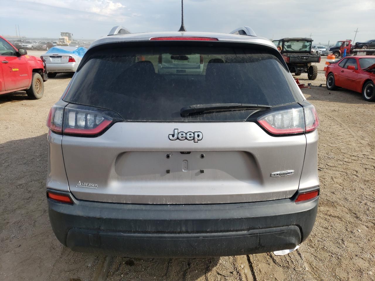 2019 Jeep Cherokee Latitude VIN: 1C4PJLCB5KD114713 Lot: 68921074