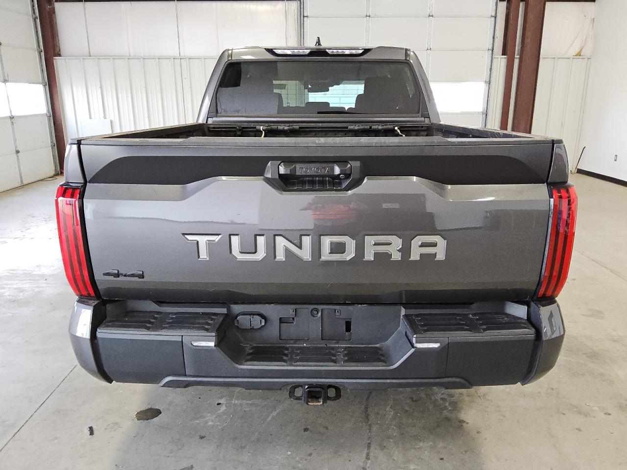 2022 Toyota Tundra Crewmax Sr VIN: 5TFKB5DBXNX035168 Lot: 69001584