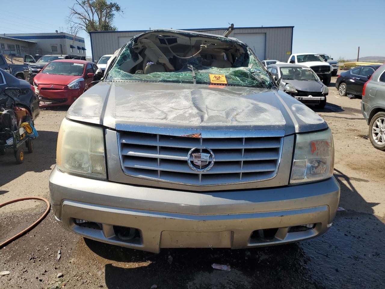 2002 Cadillac Escalade - Image 5