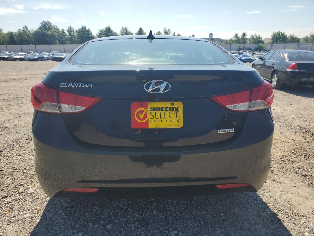 KMHDH4AE4DU875443 2013 Hyundai Elantra Gls