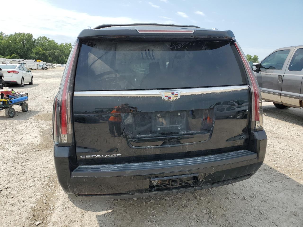 1GYS4DKJ4GR170971 2016 Cadillac Escalade Platinum