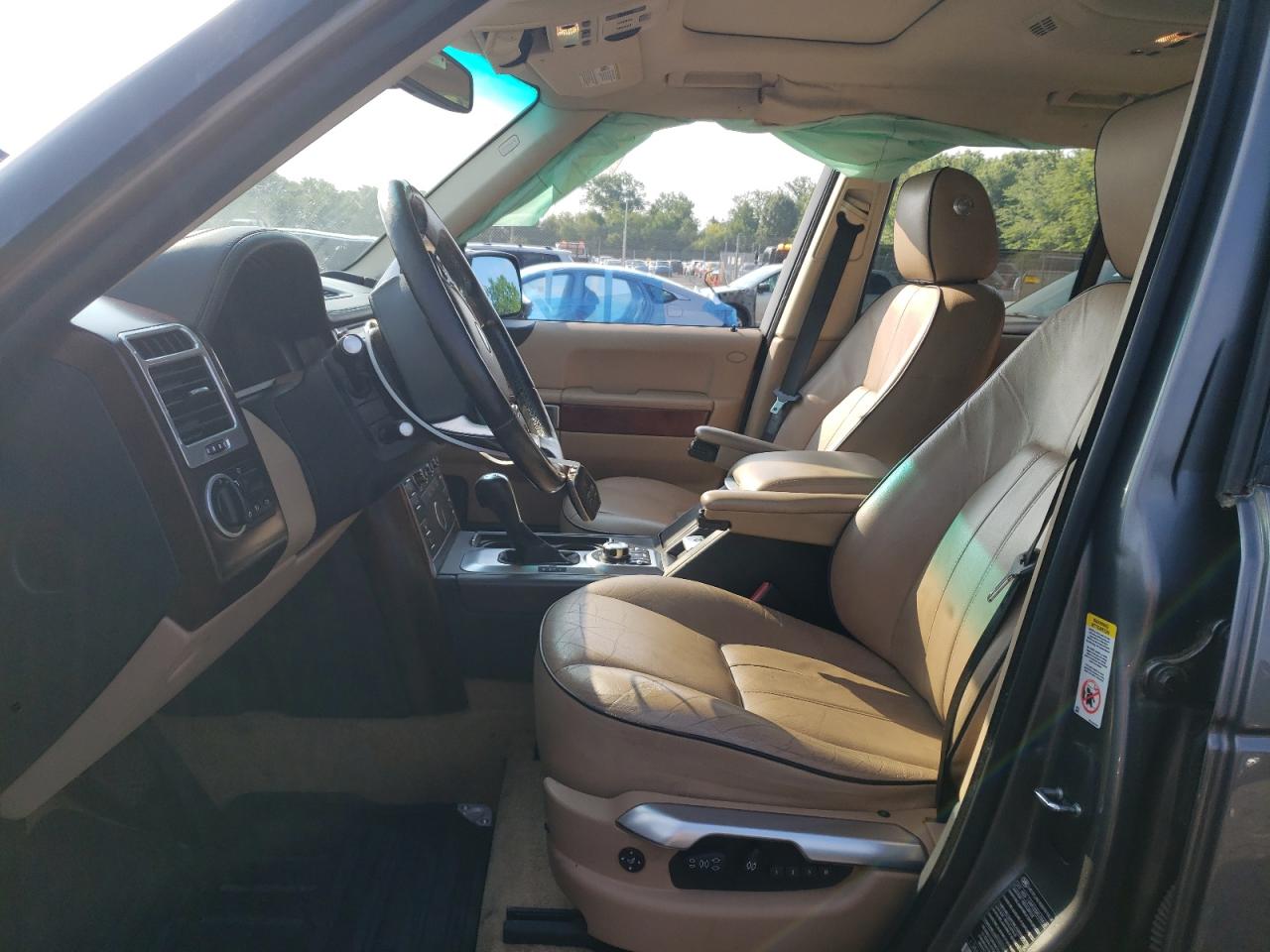 2010 Land Rover Range Rover Hse VIN: SALME1D42AA308250 Lot: 66247854