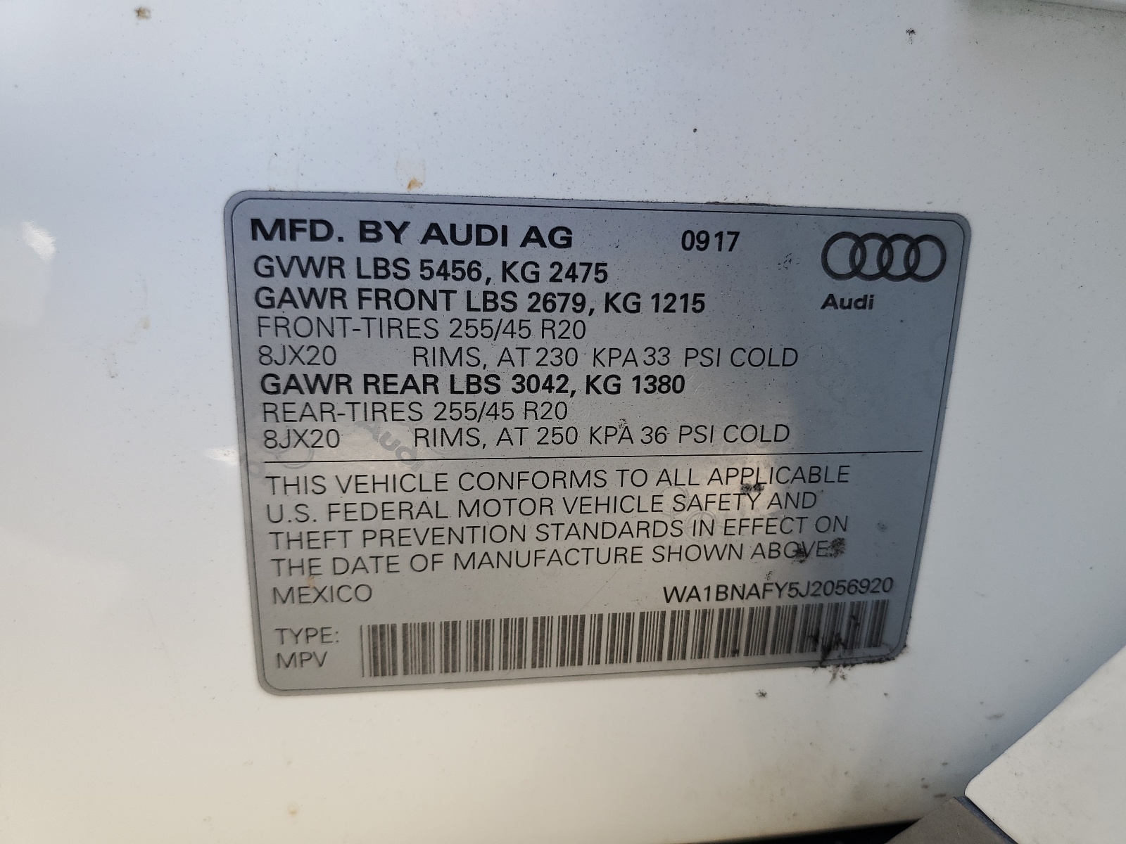 WA1BNAFY5J2056920 2018 Audi Q5 Premium Plus