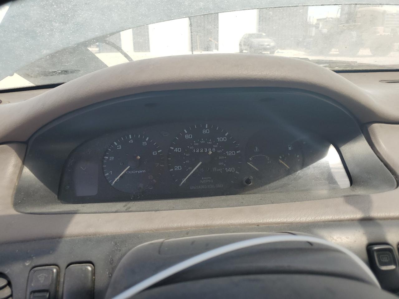 1993 Mazda 626 Dx VIN: 1YVGE22A2P5204601 Lot: 66371854