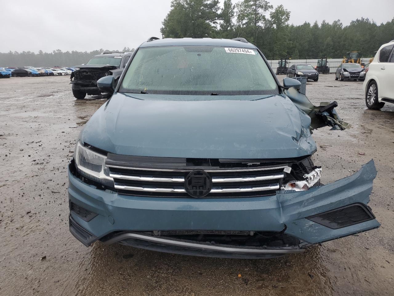 3VV1B7AX2KM088828 Volkswagen Tiguan 2019. Фото: 4