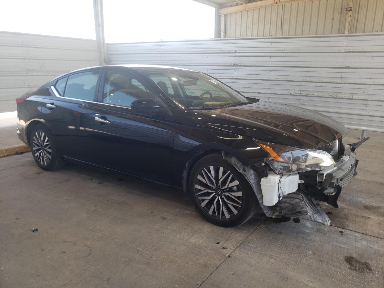 1N4BL4DV6PN370403 Nissan Altima SV 4