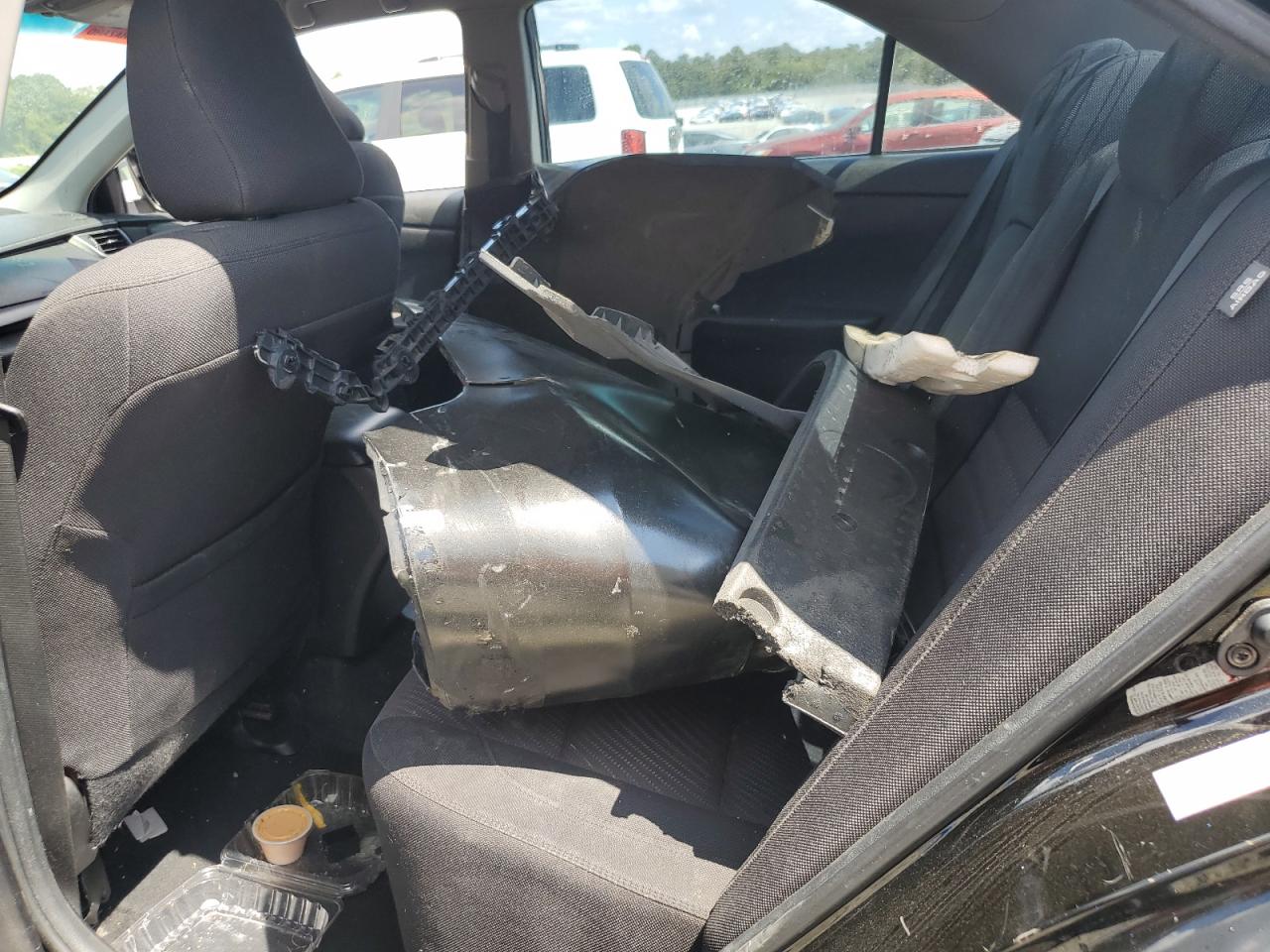 2016 Toyota Camry - Image 10