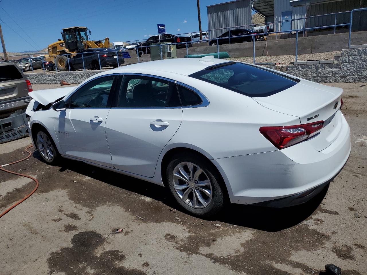 1G1ZD5ST4LF078615 2020 CHEVROLET MALIBU - Image 2