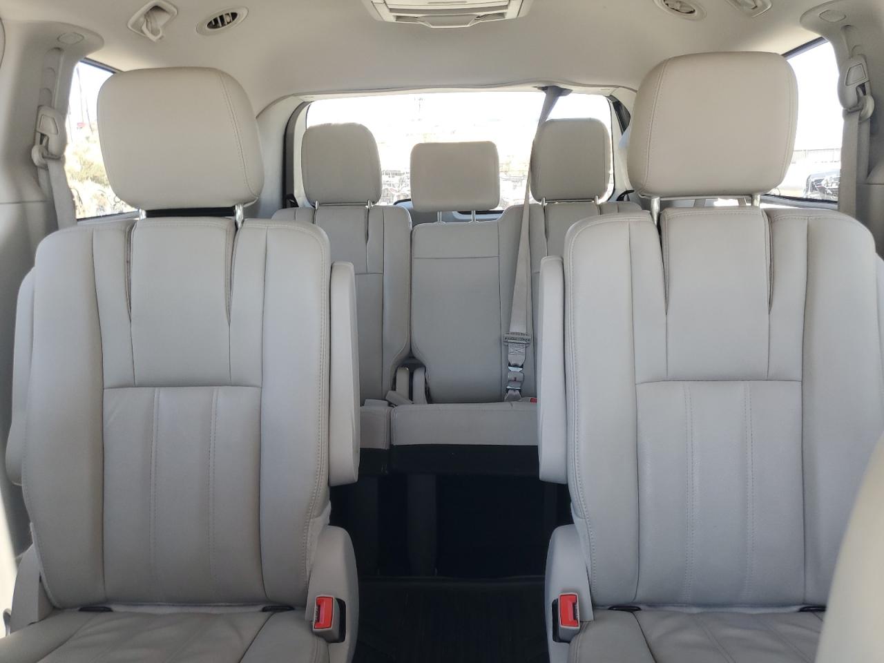 2013 Chrysler Town & Country Touring VIN: 2C4RC1BG3DR519781 Lot: 65155984