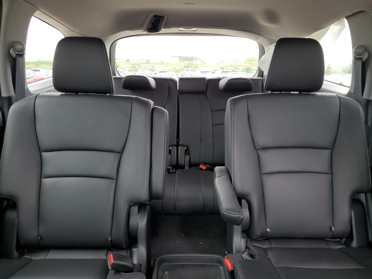 2022 Honda Pilot Touring VIN: 5FNYF5H65NB030899 Lot: 67962524