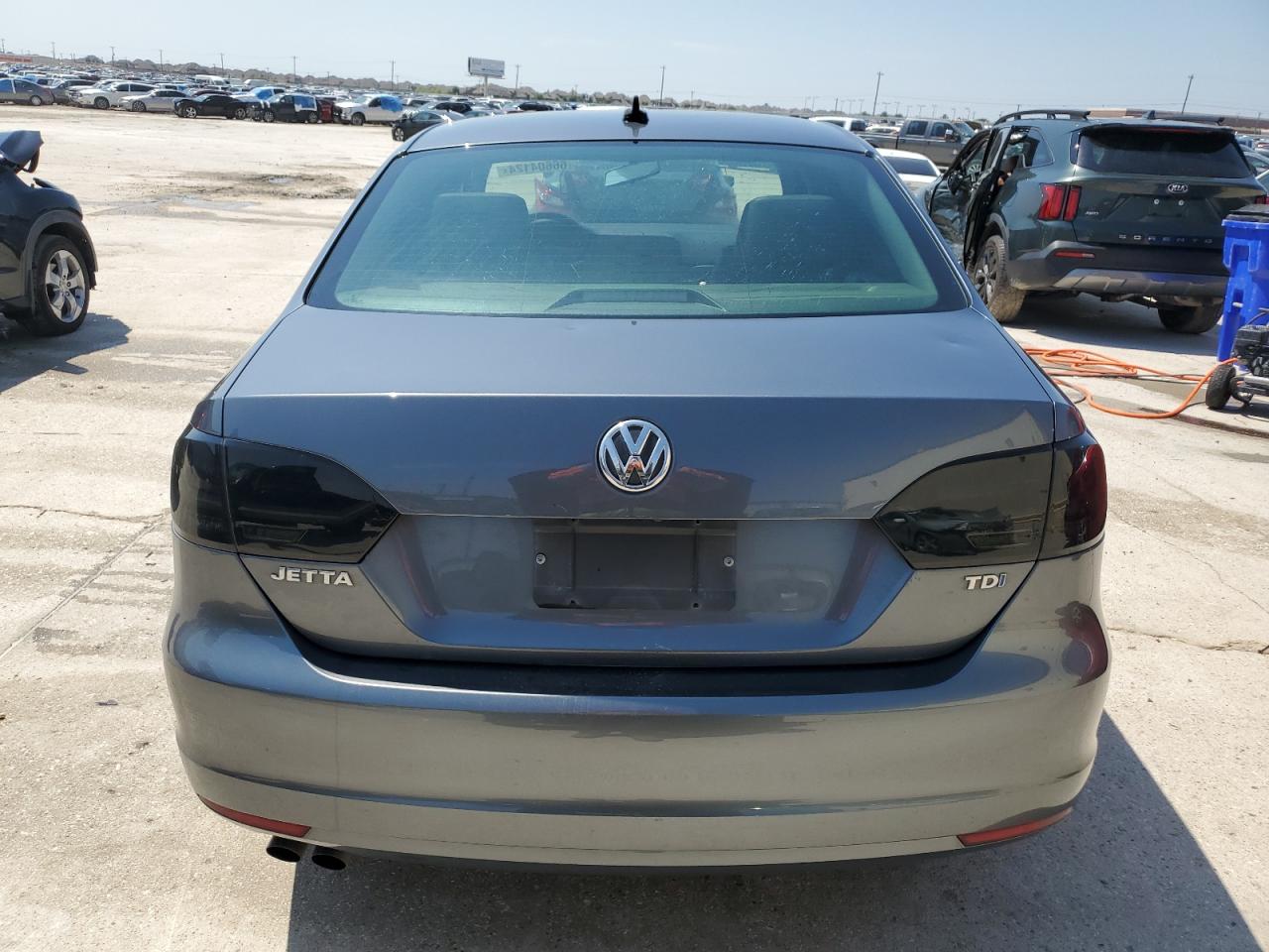 3VWLL7AJ8EM384020 2014 Volkswagen Jetta Tdi