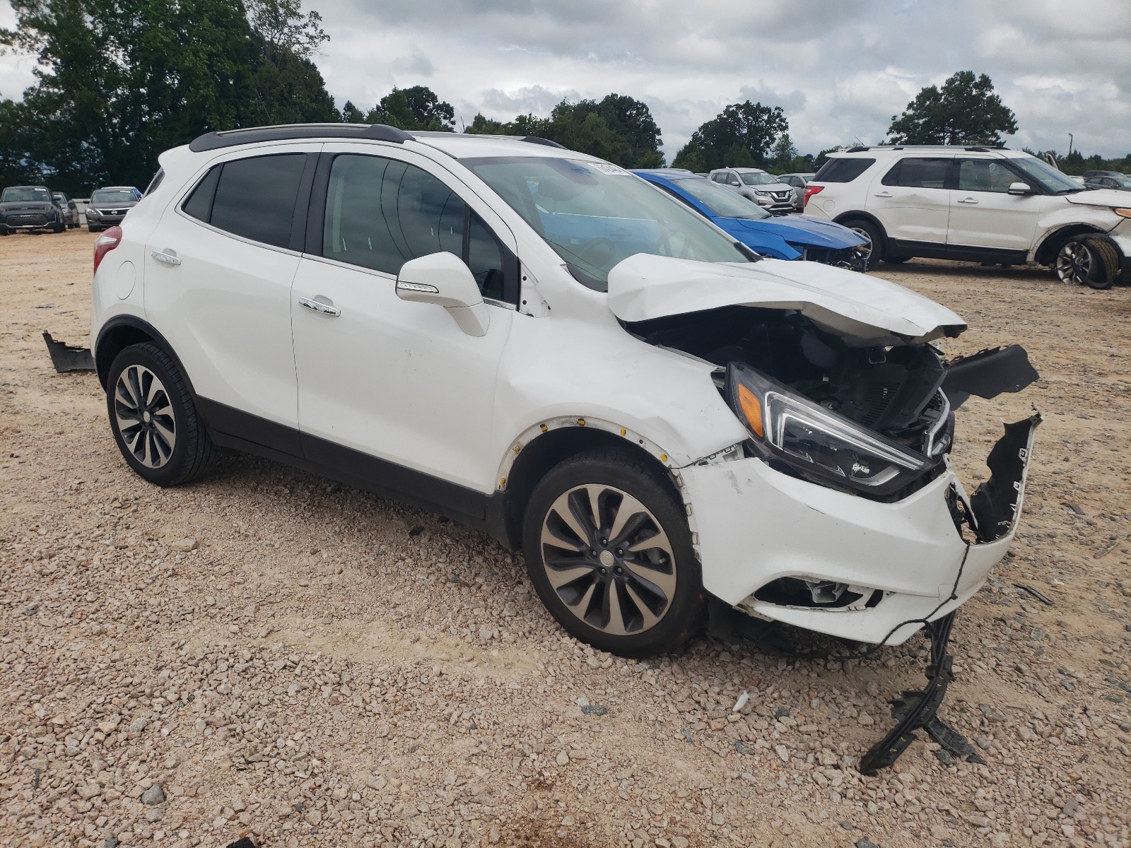 2019 Buick Encore Essence vin: KL4CJCSM3KB752417