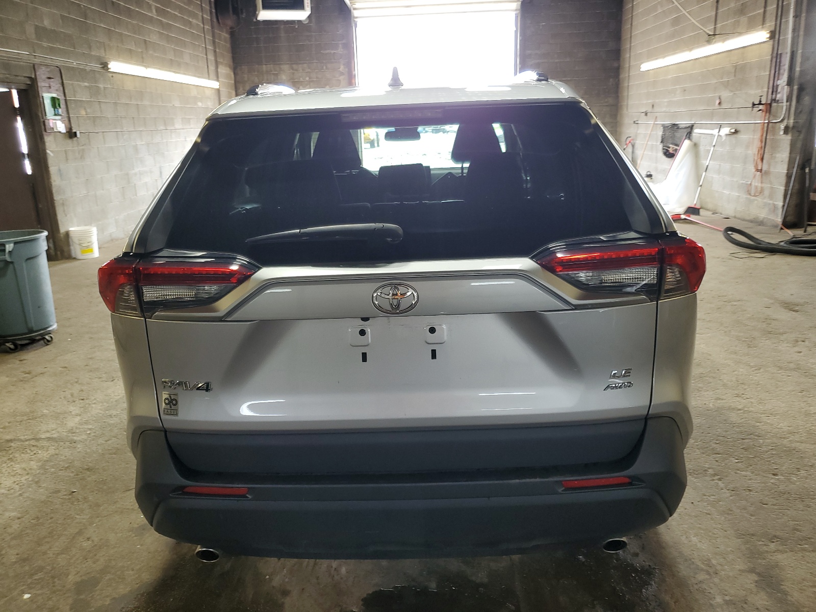 2T3F1RFV8MC216812 2021 Toyota Rav4 Le